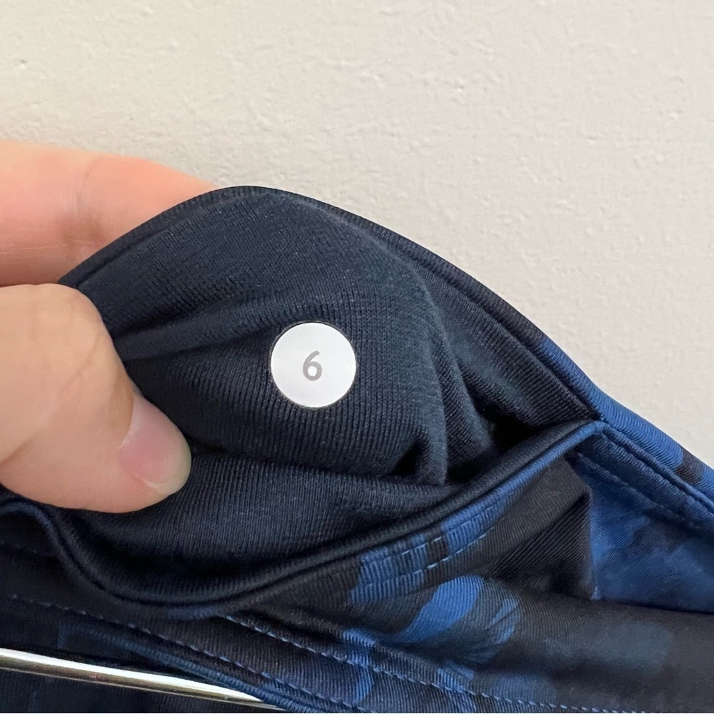 Lululemon Wunder Under Crop II  Full On Luxtreme Jumbo Inky Floral Black Inkwell - Picture 11 of 11